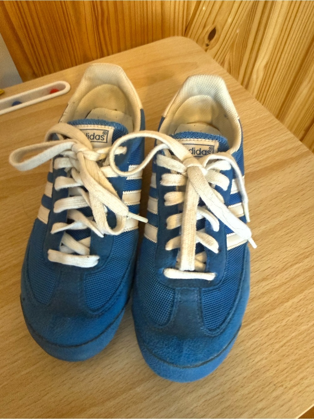 adidas Kids Blue and White Low-Top Lace Sneakers